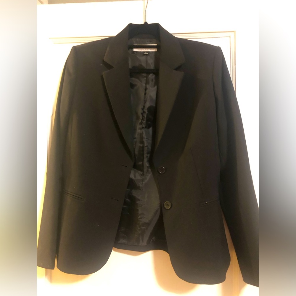 Tahari by Arthur S. Levine Black Jacket (Size 8)
